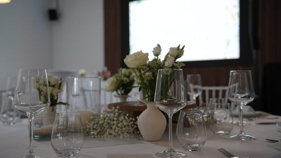 LOEWENLOFT Dekoration Tische – gesehen bei frauimmer-herrewig.de