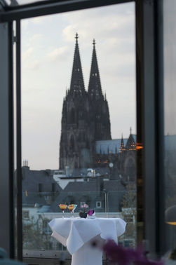 Hochzeit in Koeln massmedia fotoservice – gesehen bei frauimmer-herrewig.de