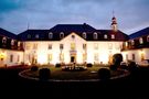 Schloss Auel bei Nacht – gesehen bei frauimmer-herrewig.de