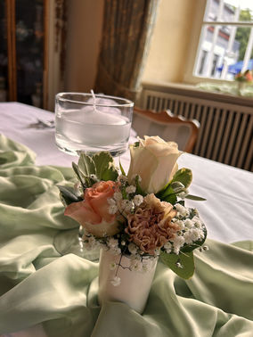 Tischdekoration Hochzeit Dekoverleih Siebengebirge – gesehen bei frauimmer-herrewig.de