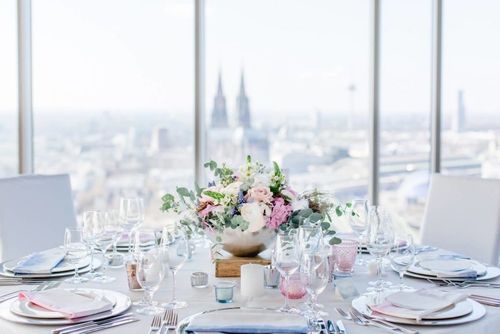 Hochzeit auf Wolke 7 – und das mitten in Köln