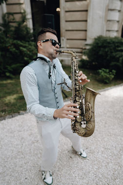 Saxophon Hochzeit Empfang – gesehen bei frauimmer-herrewig.de