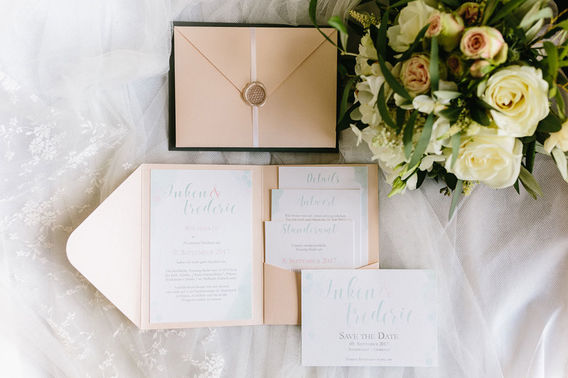 Traufabrik papeterie Hochzeitskarten Foto LE HAI LINH Photography – gesehen bei frauimmer-herrewig.de