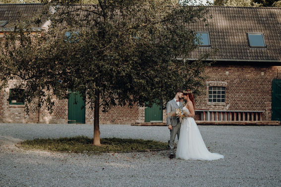 Hochzeitsfotografin Koeln Behind The Curtain Photography 11 – gesehen bei frauimmer-herrewig.de