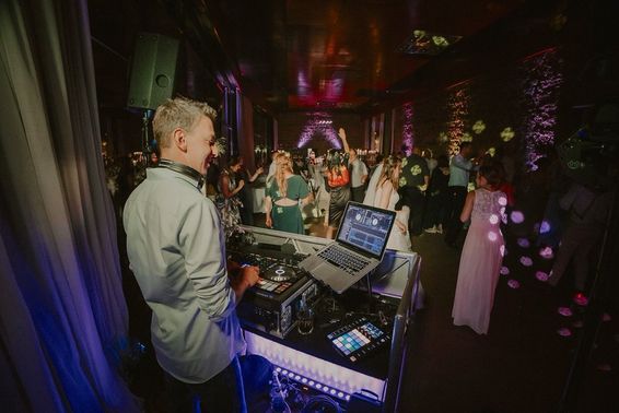 Hochzeiten DJ DJ Timo Bloesser – gesehen bei frauimmer-herrewig.de