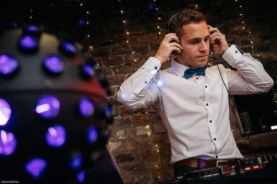 DJ Q-Logne – gesehen bei frauimmer-herrewig.de