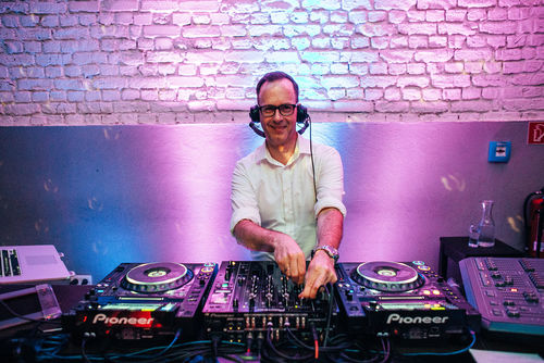 Auf der Suche nach dem perfekten Hochzeits-DJ