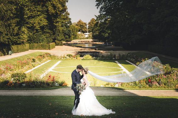 Hochzeitsfotograf Koeln 0007 by Team Schnurrbart – gesehen bei frauimmer-herrewig.de