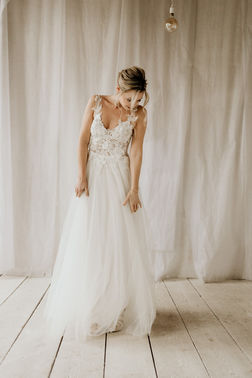 langes Hochzeitskleid Livia – gesehen bei frauimmer-herrewig.de