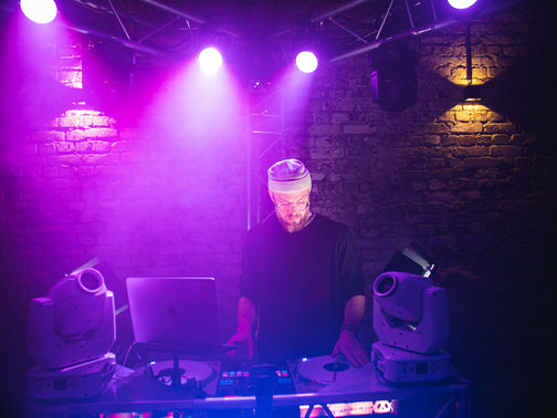 Club DJ Koeln DJ MiracleZ – gesehen bei frauimmer-herrewig.de