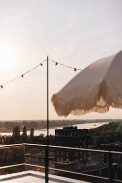 Foto Lena Heckl Sturmfreie Bude Duesseldorf Hochzeit 43 – gesehen bei frauimmer-herrewig.de