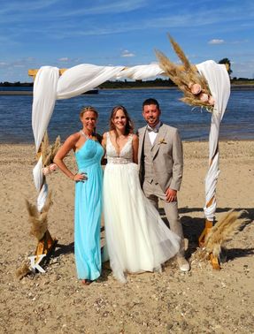 Freie Trauung am Strand Butterfly Wedding Events – gesehen bei frauimmer-herrewig.de