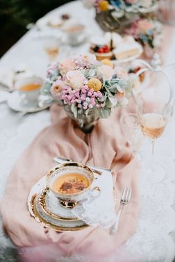 Britih Tea Time - Foto: ©ohlucywedding – gesehen bei frauimmer-herrewig.de