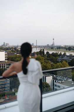 Foto Lena Heckl Sturmfreie Bude Duesseldorf Hochzeit 100 – gesehen bei frauimmer-herrewig.de