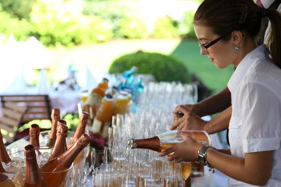 Hochzeit auf Schloss Auel – gesehen bei frauimmer-herrewig.de