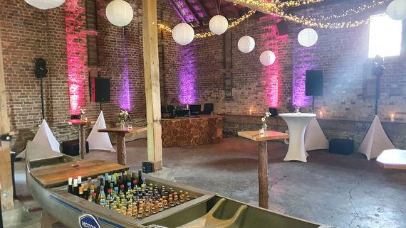 Scheunen Hochzeit – gesehen bei frauimmer-herrewig.de