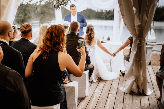 Freie Trauung am See Jimmys Hochzeiten Freier Trauredner – gesehen bei frauimmer-herrewig.de