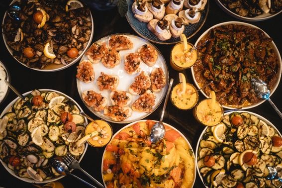 Finger Food Auswahl des Bahnhöfchen Caterings – gesehen bei frauimmer-herrewig.de