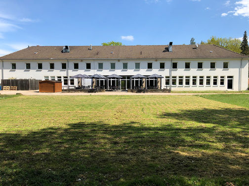 Außenansicht der Hochzeitslocation – gesehen bei frauimmer-herrewig.de