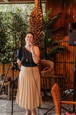 Saengerin Hochzeit Susys Stimme – gesehen bei frauimmer-herrewig.de