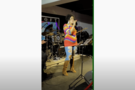 Thumbnail Lisette Whitter mit Liveband im Kulturloft in Ratingen Lisette Music min – gesehen bei frauimmer-herrewig.de