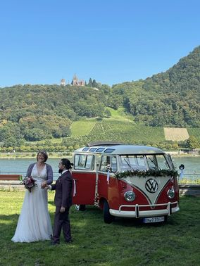 VW Samba T1 Hochzeit Bonn – gesehen bei frauimmer-herrewig.de