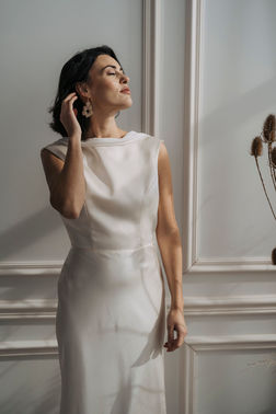 Langes brautkleid sofi fit und flare schlichtes brautkleid – gesehen bei frauimmer-herrewig.de