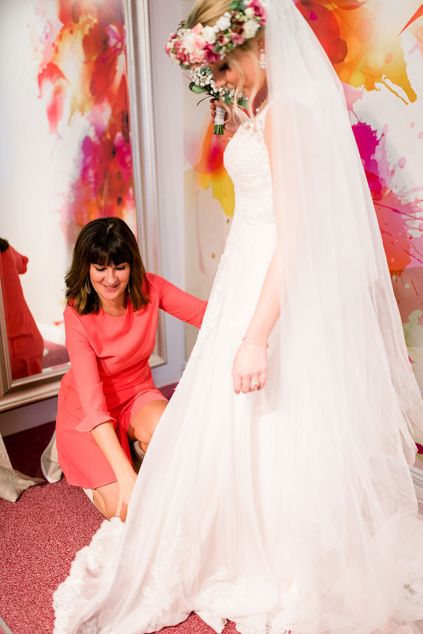 Brautkleid Solingen Brautmode Solingen Hochzeitskleid Braut Direct