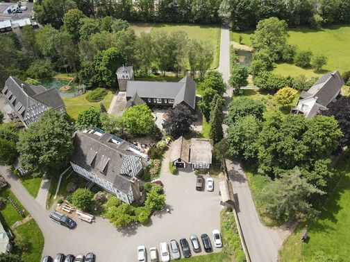 Hochzeitslocation Koeln Gut Hungenbach – gesehen bei frauimmer-herrewig.de
