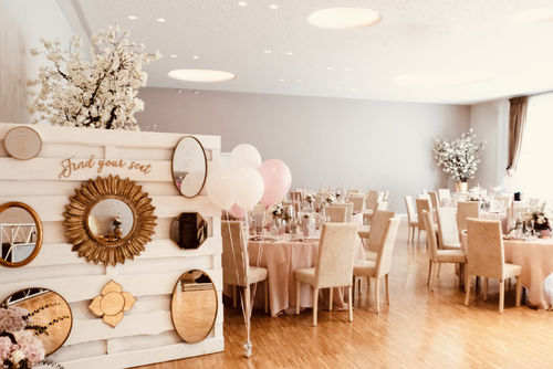 Von Märchenhochzeit bis Shabby Chic: diese Location kann beides