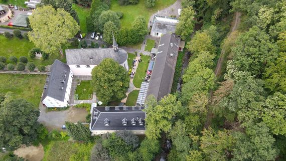 Luftaufnahme des Klosterhofs Selingenthal – gesehen bei frauimmer-herrewig.de