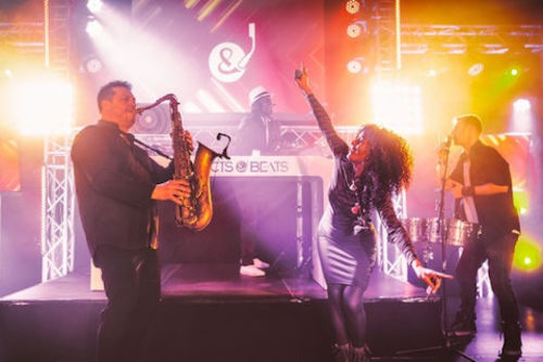 DJ und Saxophon Live für eure Hochzeitsfeier