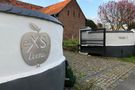Hochzeitslocation XS Events Logo draussen 2 – gesehen bei frauimmer-herrewig.de
