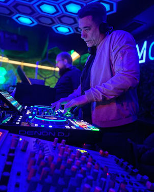 DJ Dominik Nienaber Event DJ – gesehen bei frauimmer-herrewig.de