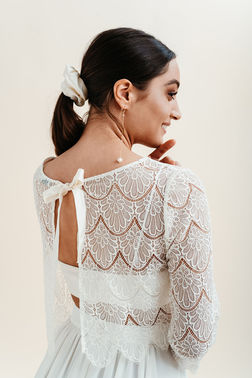 Hochzeitskleid Charlot mit Spitze – gesehen bei frauimmer-herrewig.de