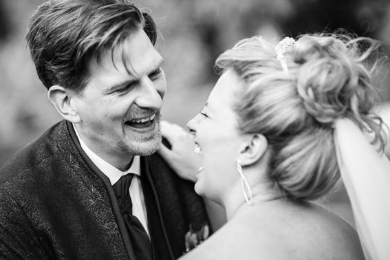 2097 2021 09 04 Nathalie und Carsten c Team Schnurrbart 2021 1 – gesehen bei frauimmer-herrewig.de