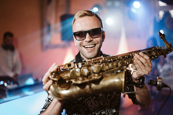 Saxophon Hochzeitsparty – gesehen bei frauimmer-herrewig.de