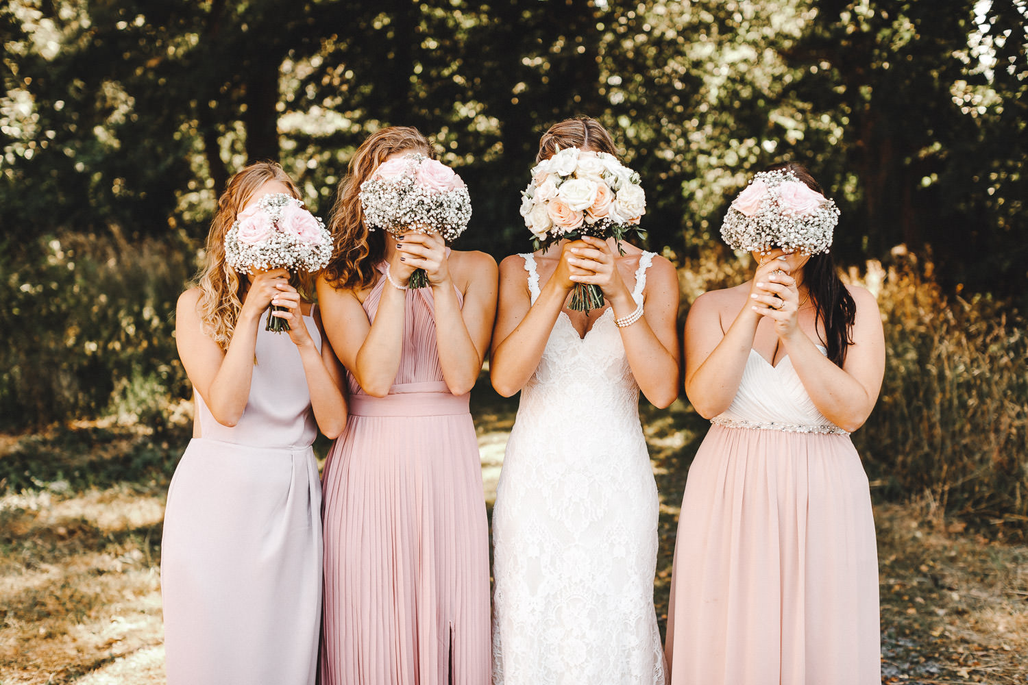 Internationale Sommer-Hochzeit auf Burg Heimerzheim