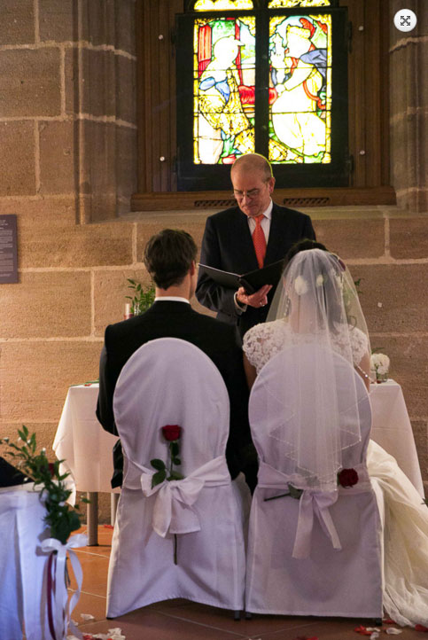 Свадебная церемония Ханса Юргена Хаазе - на frauimmer-herrewig.de