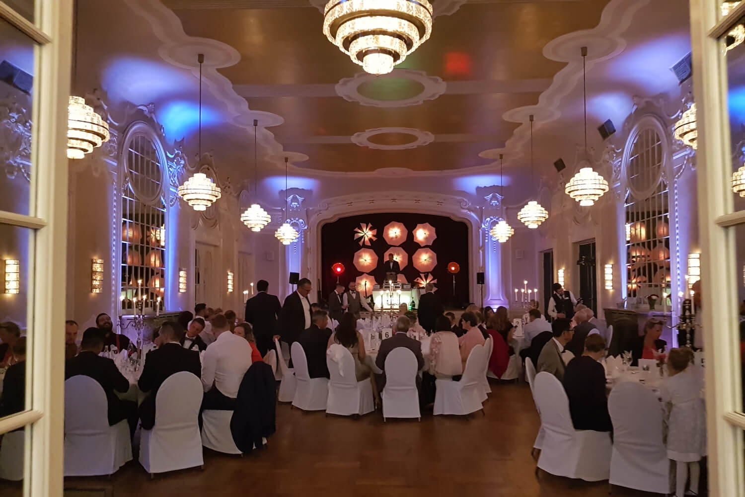 Живая музыка с мероприятий 01 - на сайте frauimmer-herrewig.de