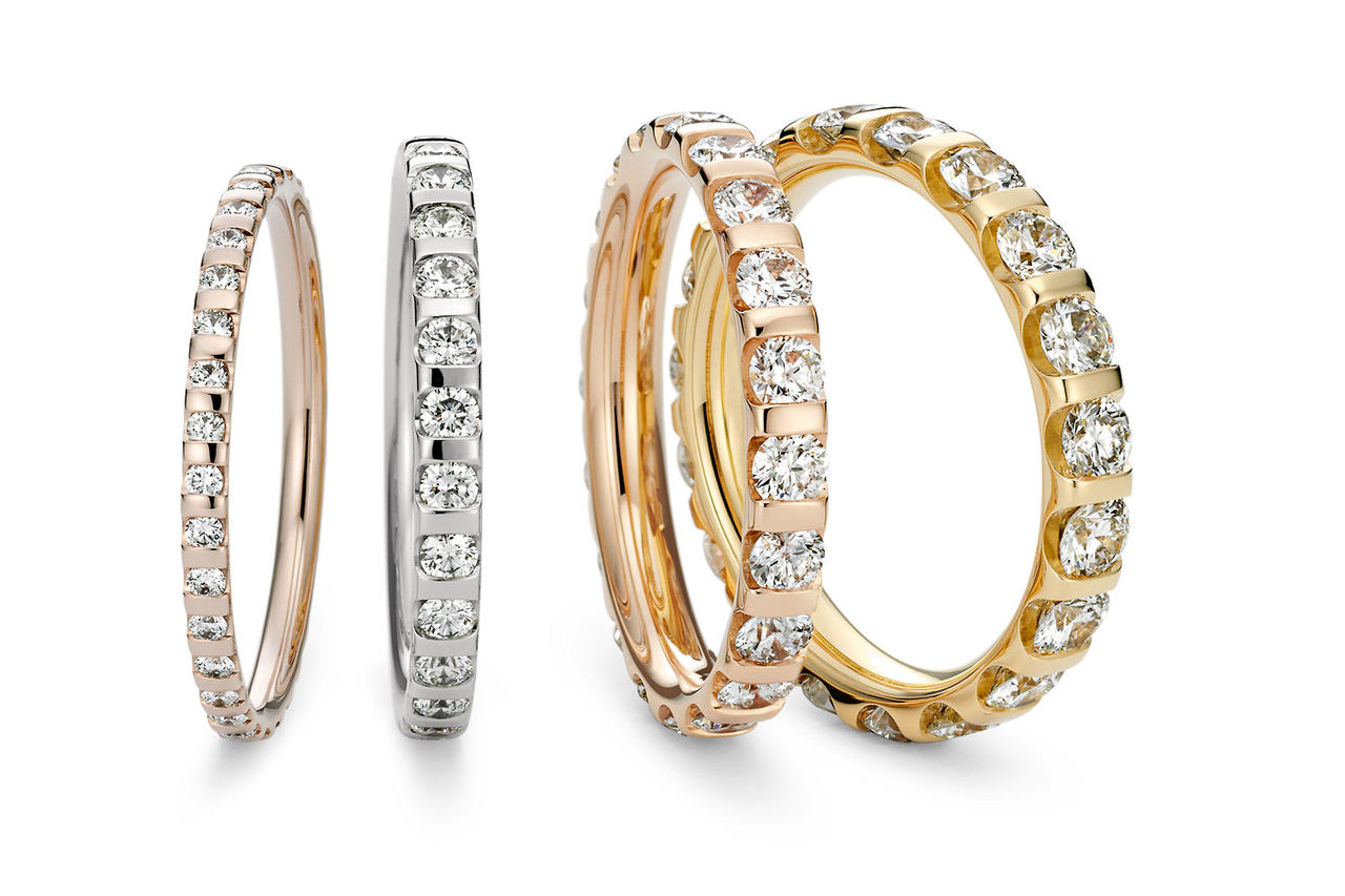 Обручальные кольца различных оттенков золота и серебра - см. Frauimmer-herrewig.de