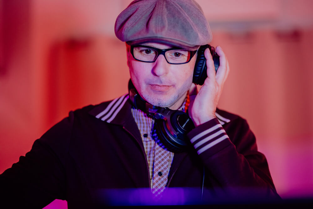 DJ Grooveshaker aus Köln für internationale Hochzeiten – gesehen bei frauimmer-herrewig.de