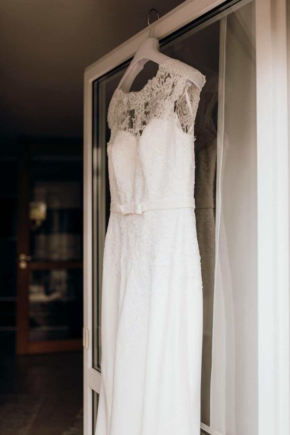 langes Hochzeitskleid – gesehen bei frauimmer-herrewig.de
