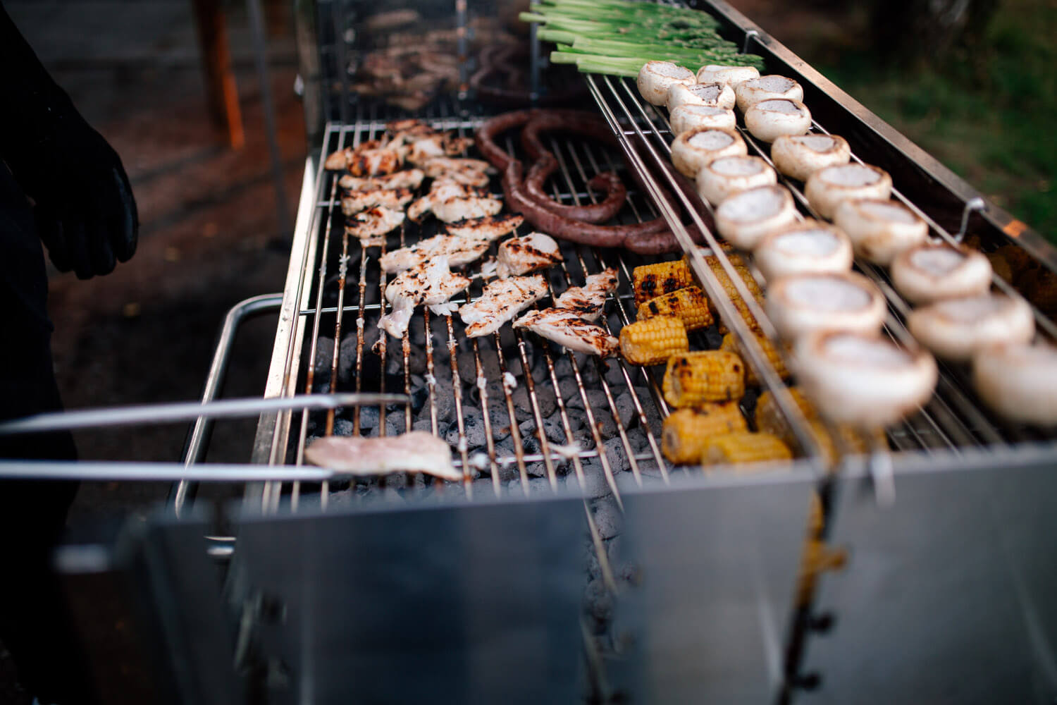 BBQ mit Fleisch und Gemüse – gesehen bei frauimmer-herrewig.de