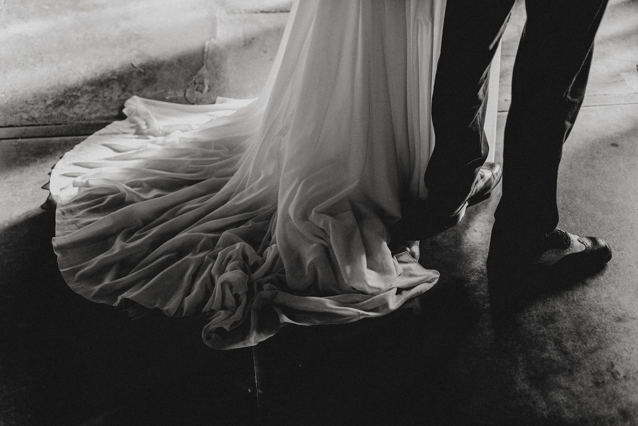 Свадебное платье со шлейфом - см. Frauimmer-herrewig.de Свадебное платье со шлейфом - см. Frauimmer-herrewig.de