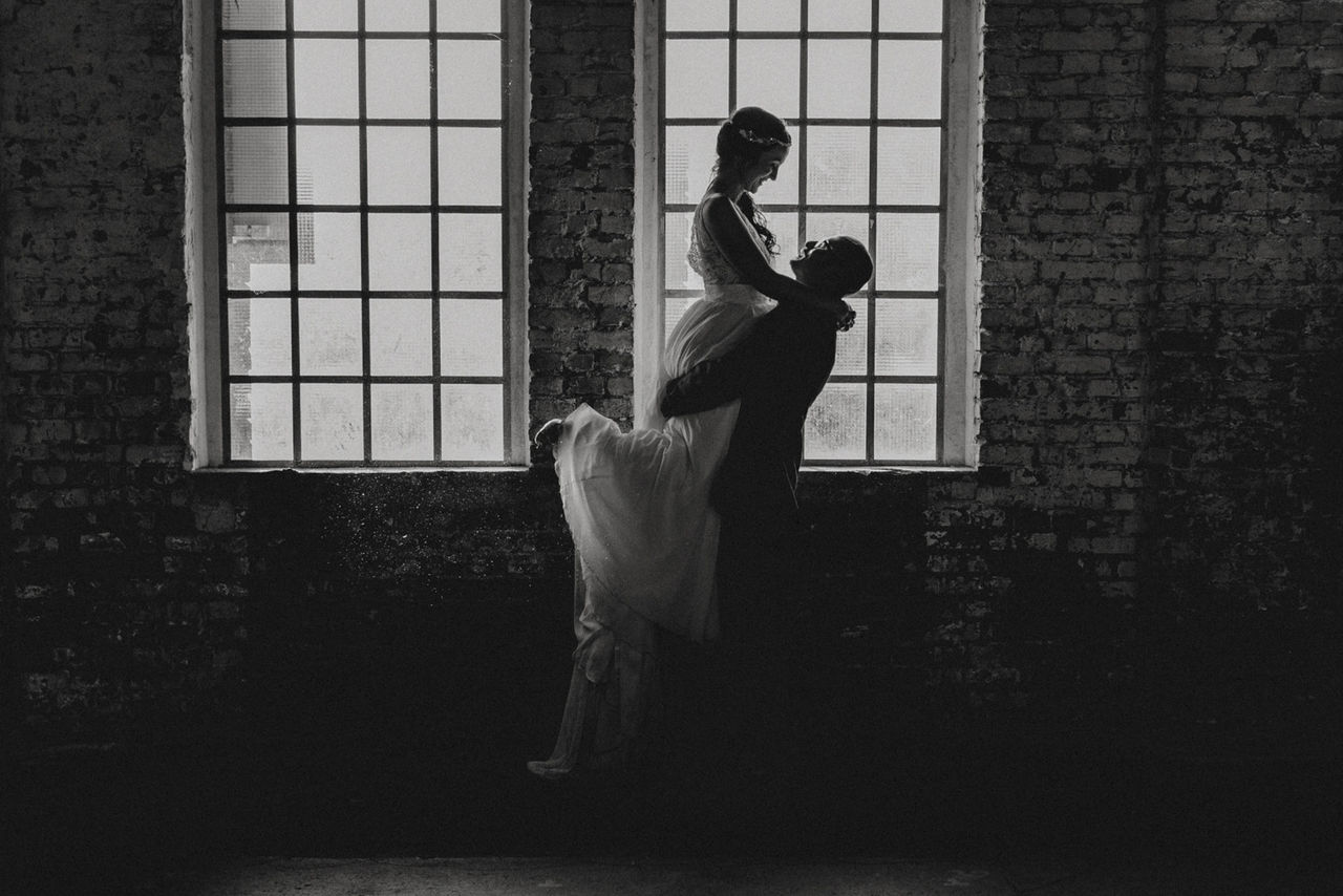 Пара, снимающая Industrial Flair - на frauimmer-herrewig.de Пара, снимающая Industrial Flair - на frauimmer-herrewig.de