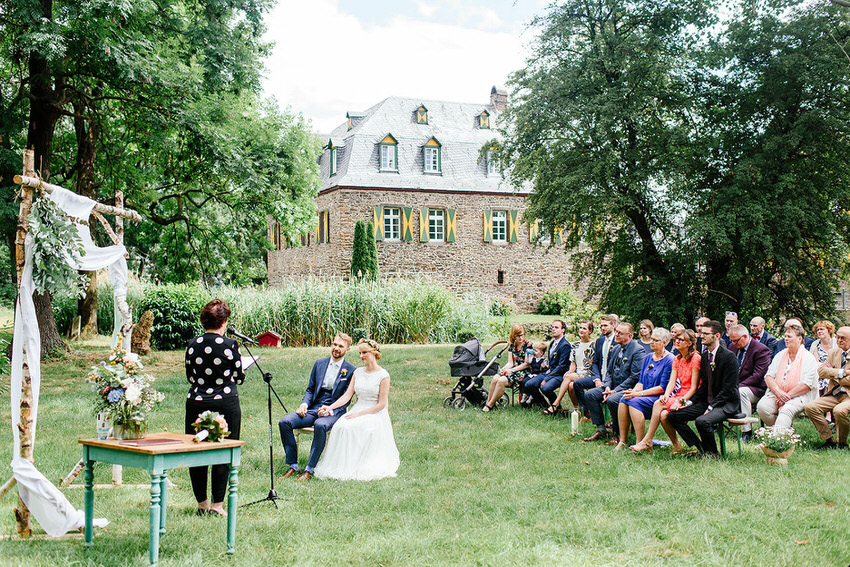 Бесплатная свадьба на Клеебурге - на frauimmer-herrewig.de