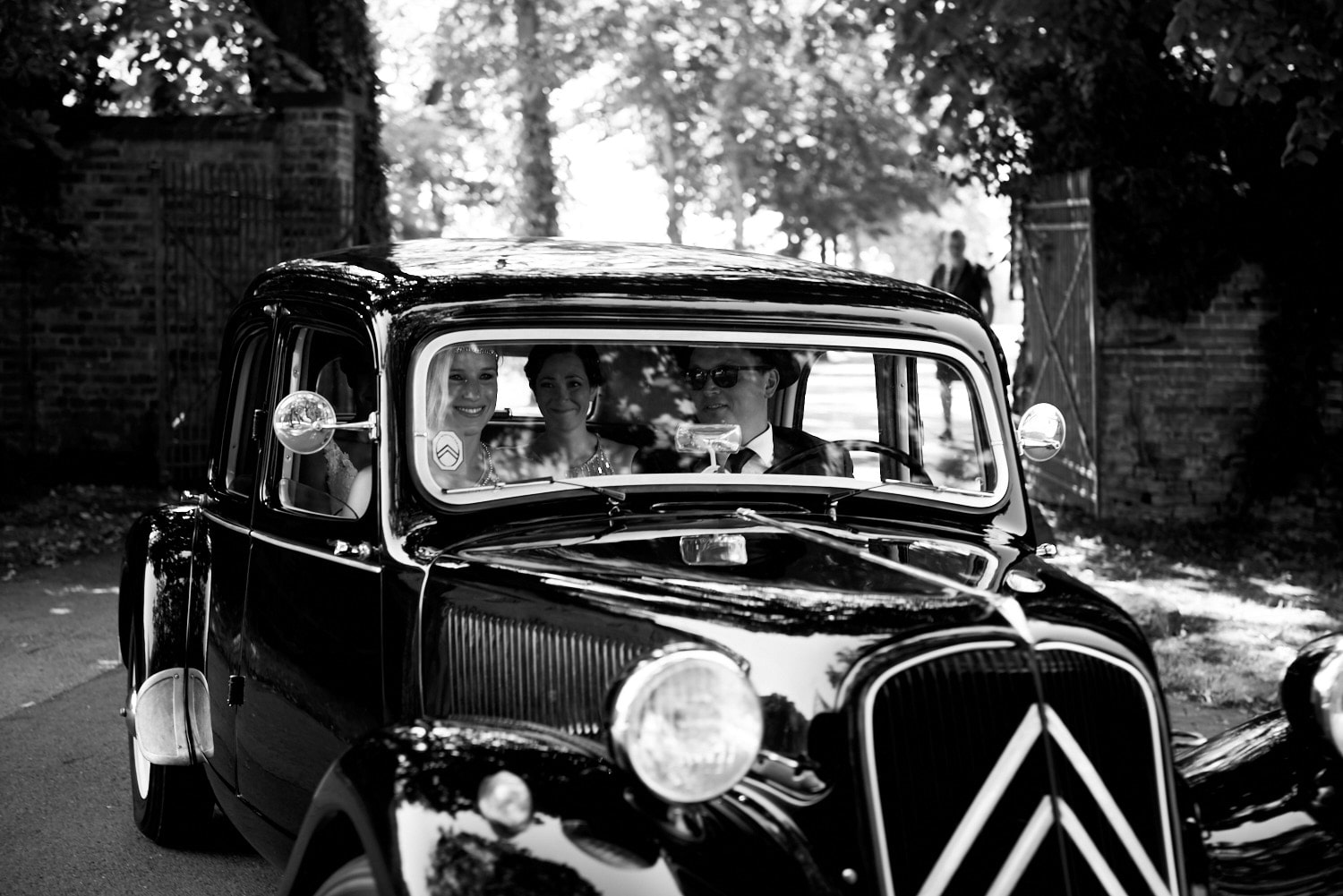 Oldtimer für die Hochzeit – gesehen bei frauimmer-herrewig.de