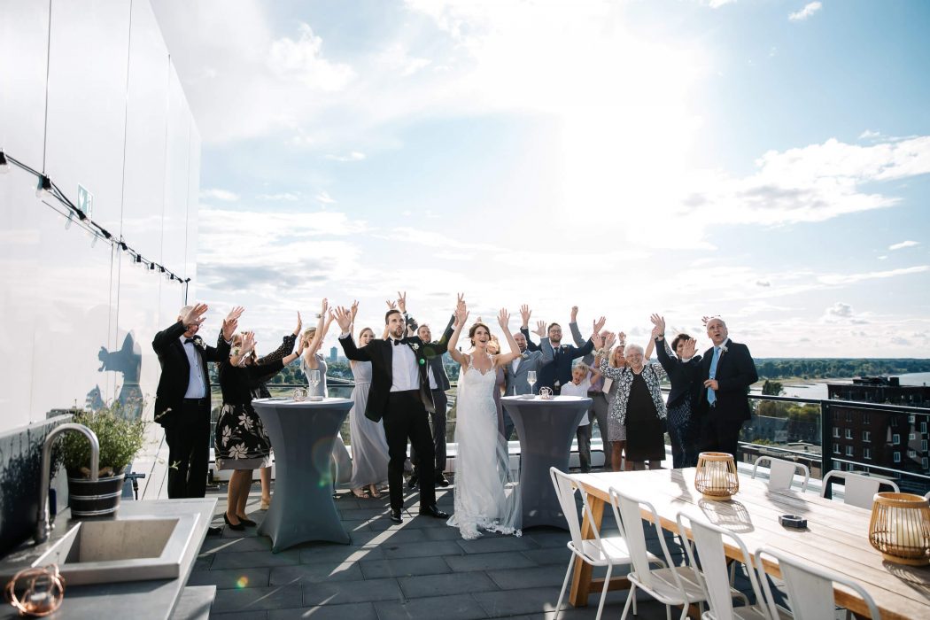 Nina Buschenhofen Reportage Hochzeit Sturmfreie Bude Du sseldorf 623 1050x700 – gesehen bei frauimmer-herrewig.de
