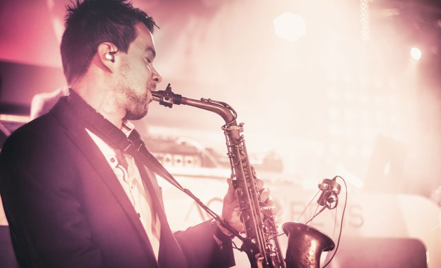 Saxophonist – gesehen bei frauimmer-herrewig.de